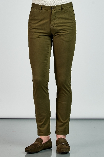 Picture of Giovane Gentile Trousers Casual