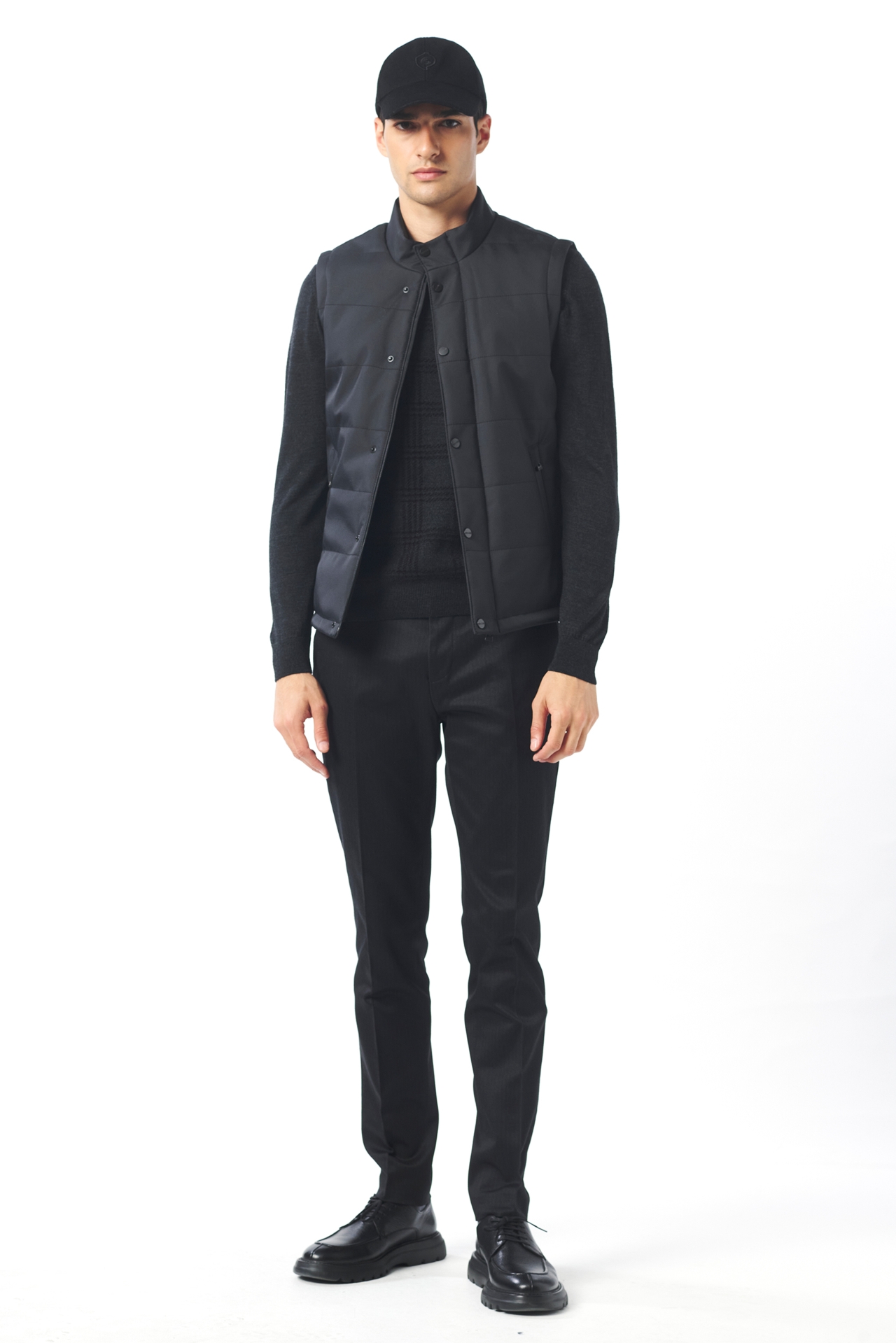 Picture of Giovane Gentile Vest/Coat