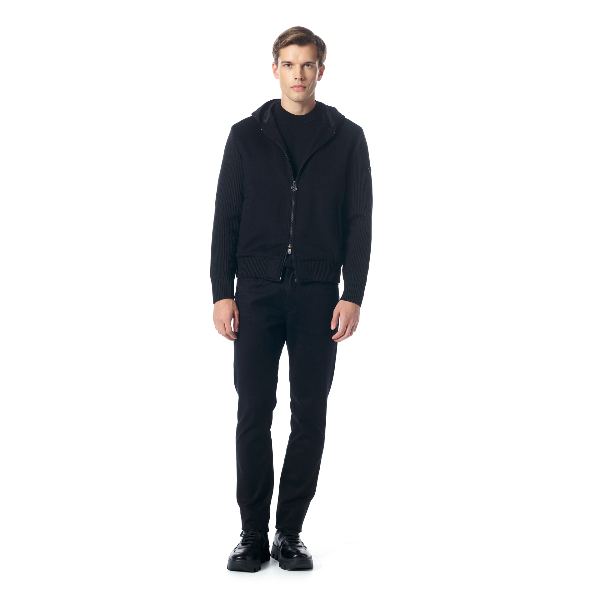 Picture of Giovane Gentile Mont / Kaban