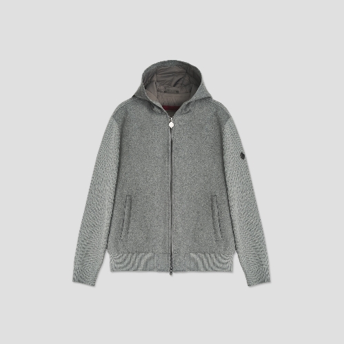 Picture of Giovane Gentile Mont / Kaban