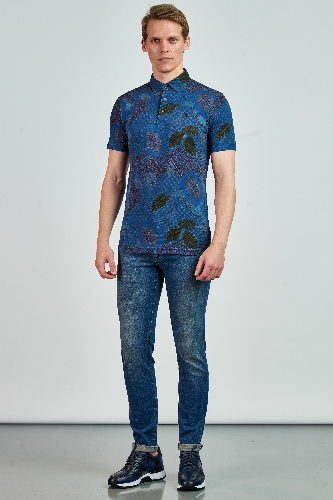 Picture of Giovane G. Designers T-shirt