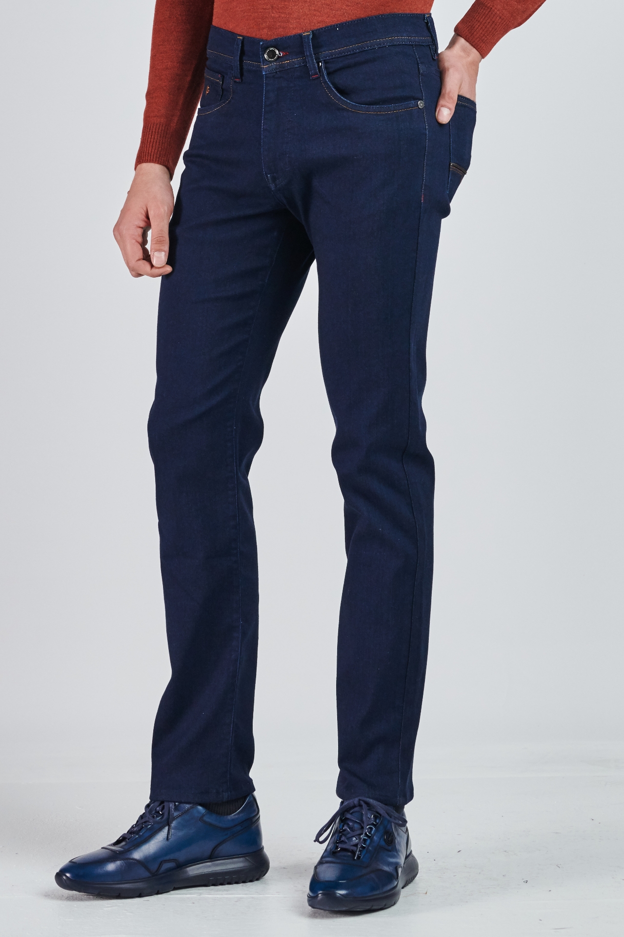 Picture of Giovane Gentile Trousers Denim