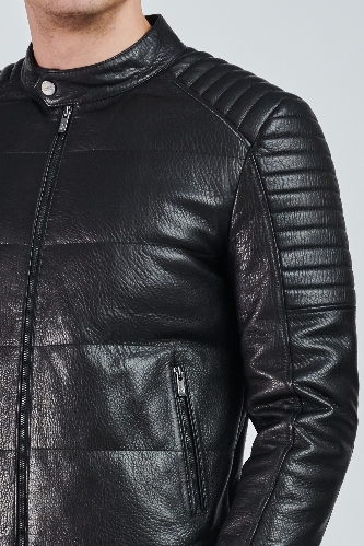 Resim Giovane Gentile Deri Mont Kaban