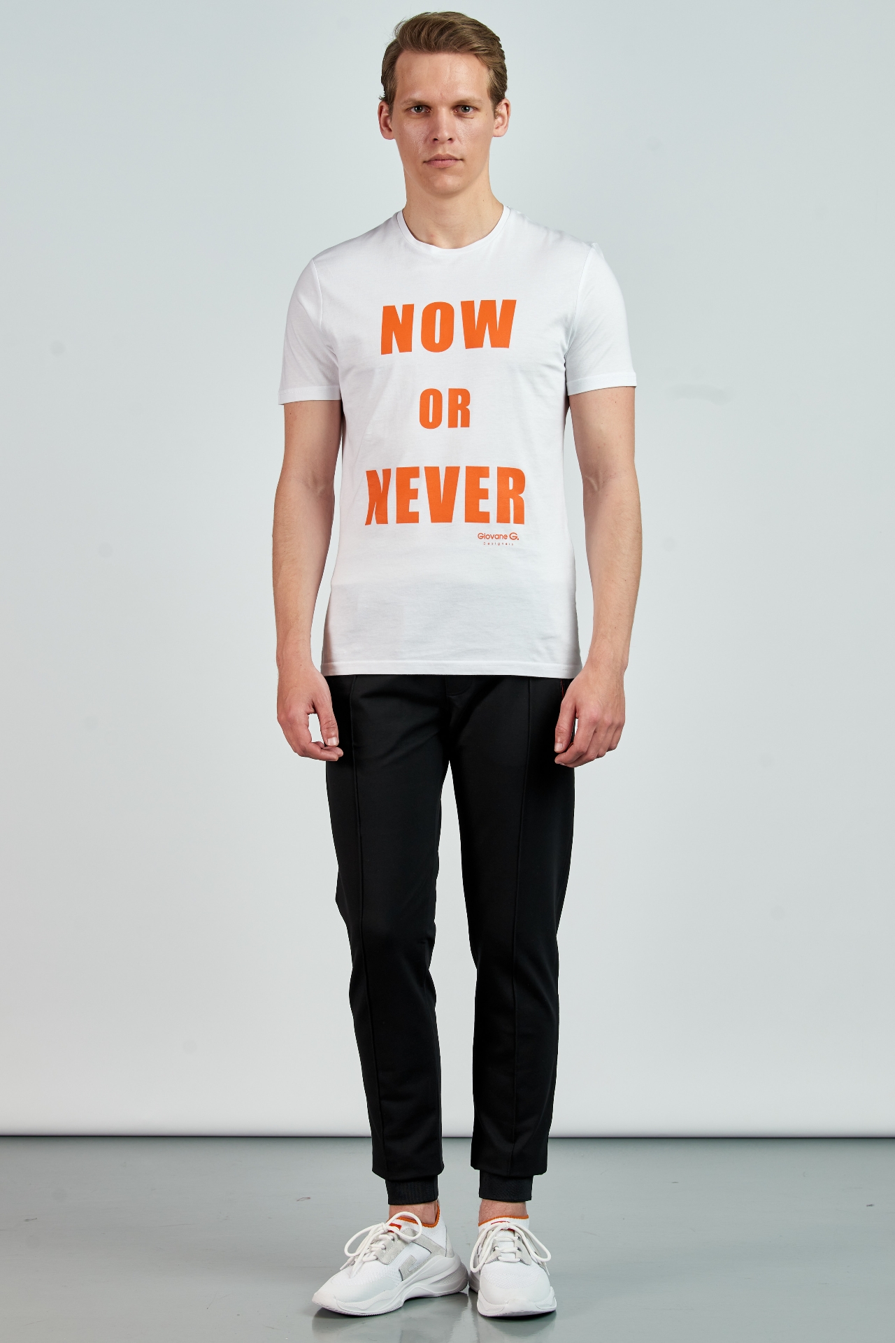 Picture of Giovane G. Designers T-shirt