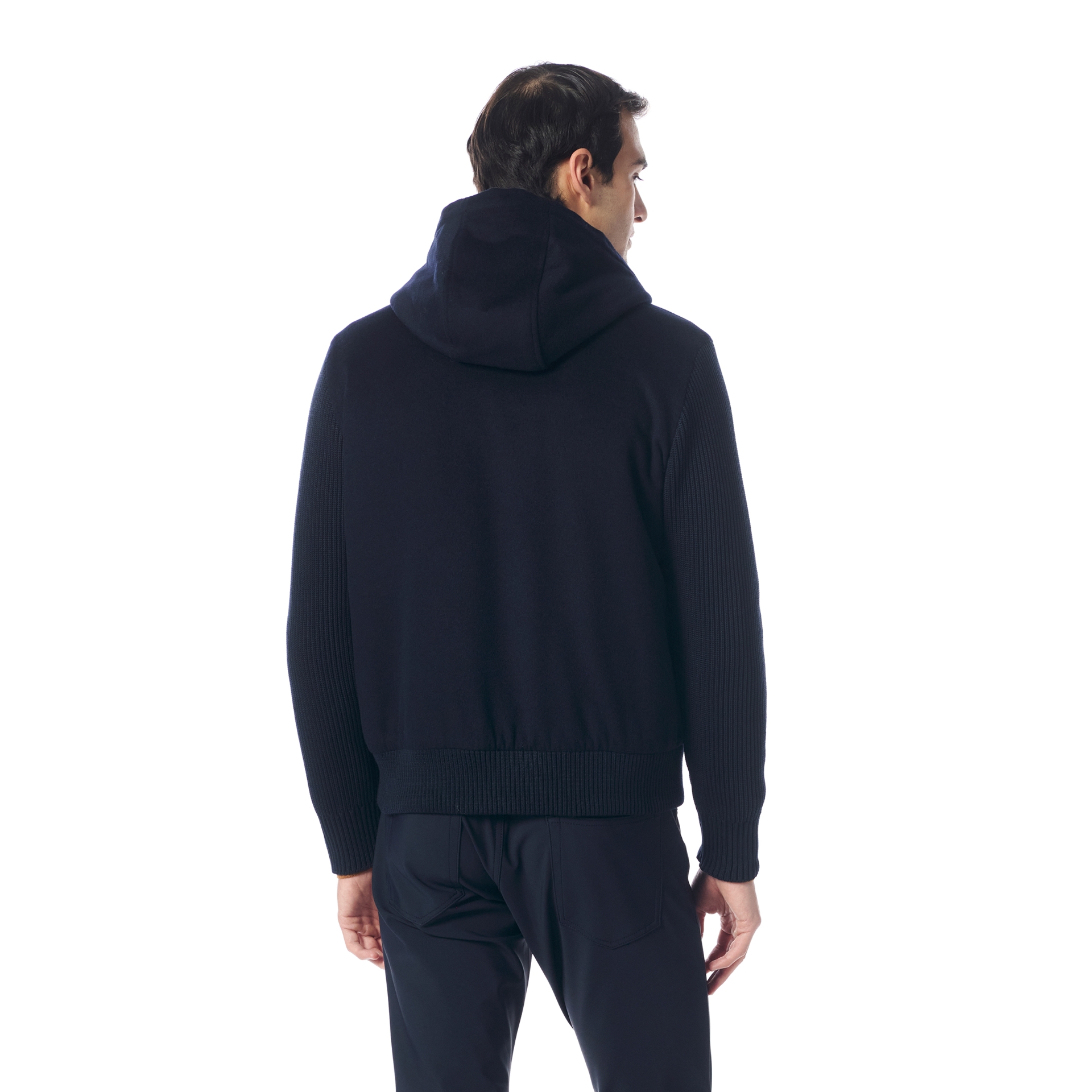 Picture of Giovane Gentile Mont / Kaban