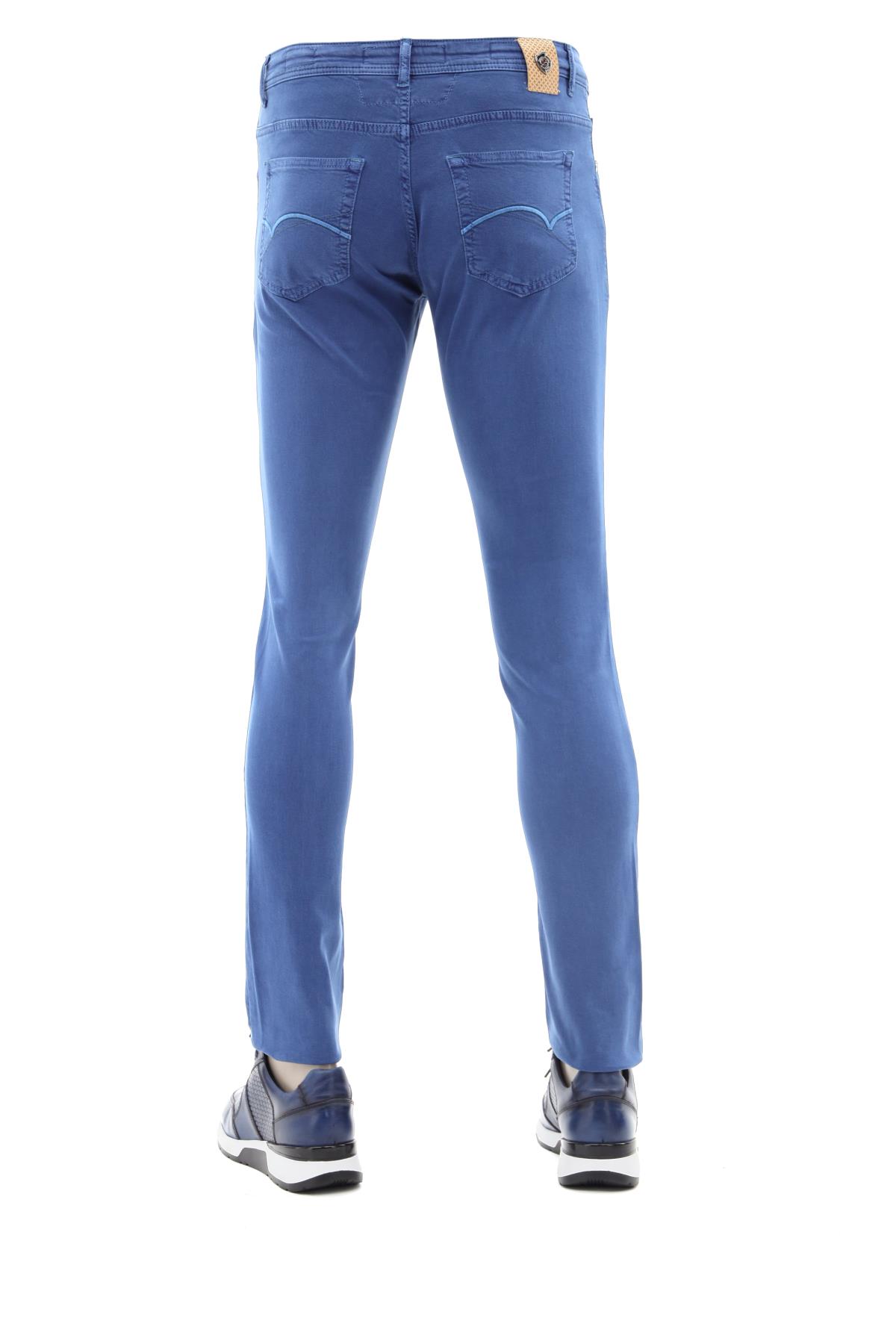 Picture of Giovane Gentile Trousers Casual