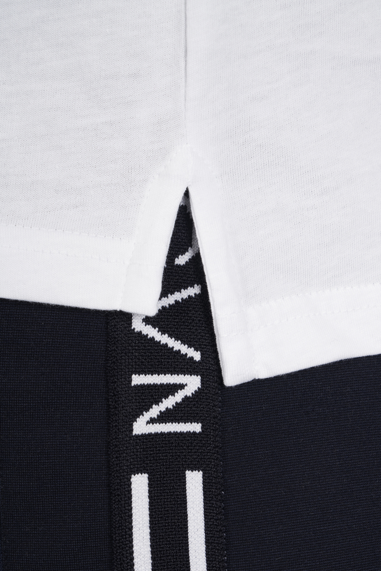 Picture of Giovane G. Designers T-shirt