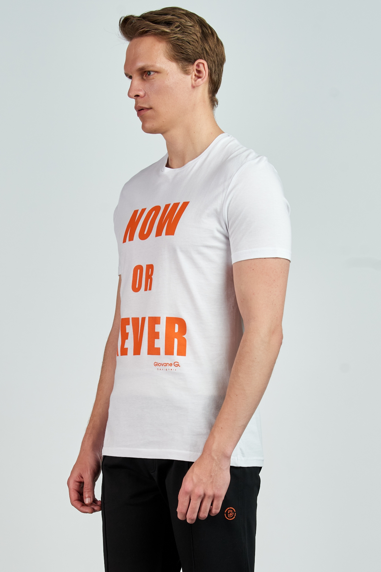 Picture of Giovane G. Designers T-shirt