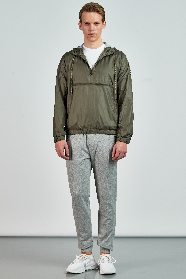Picture of Giovane G. Designers Tracksuit