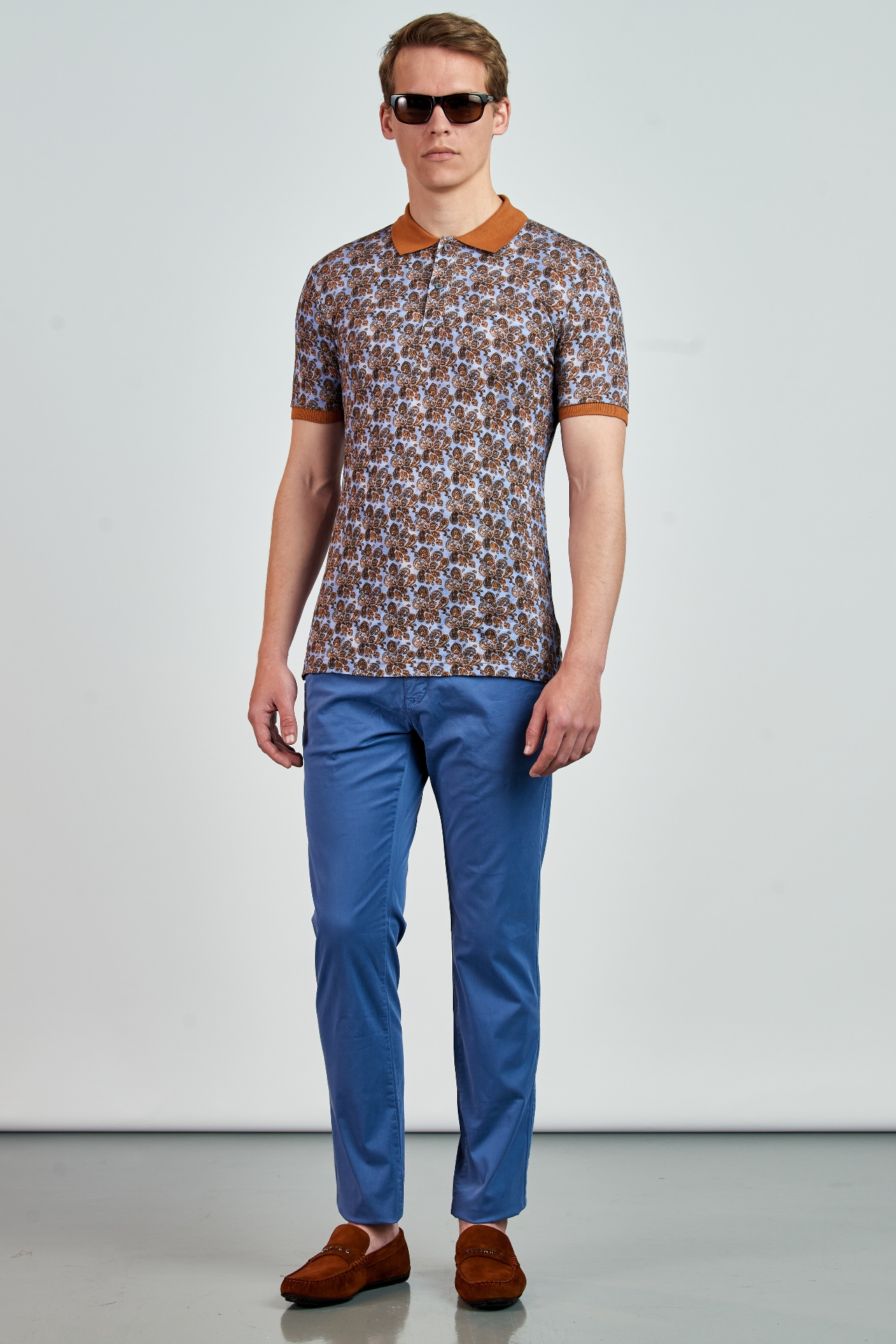 Picture of Giovane G. Designers T-shirt