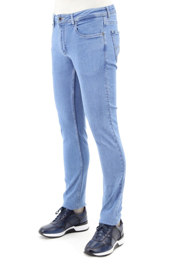 Picture of Giovane Gentile Trousers Denim